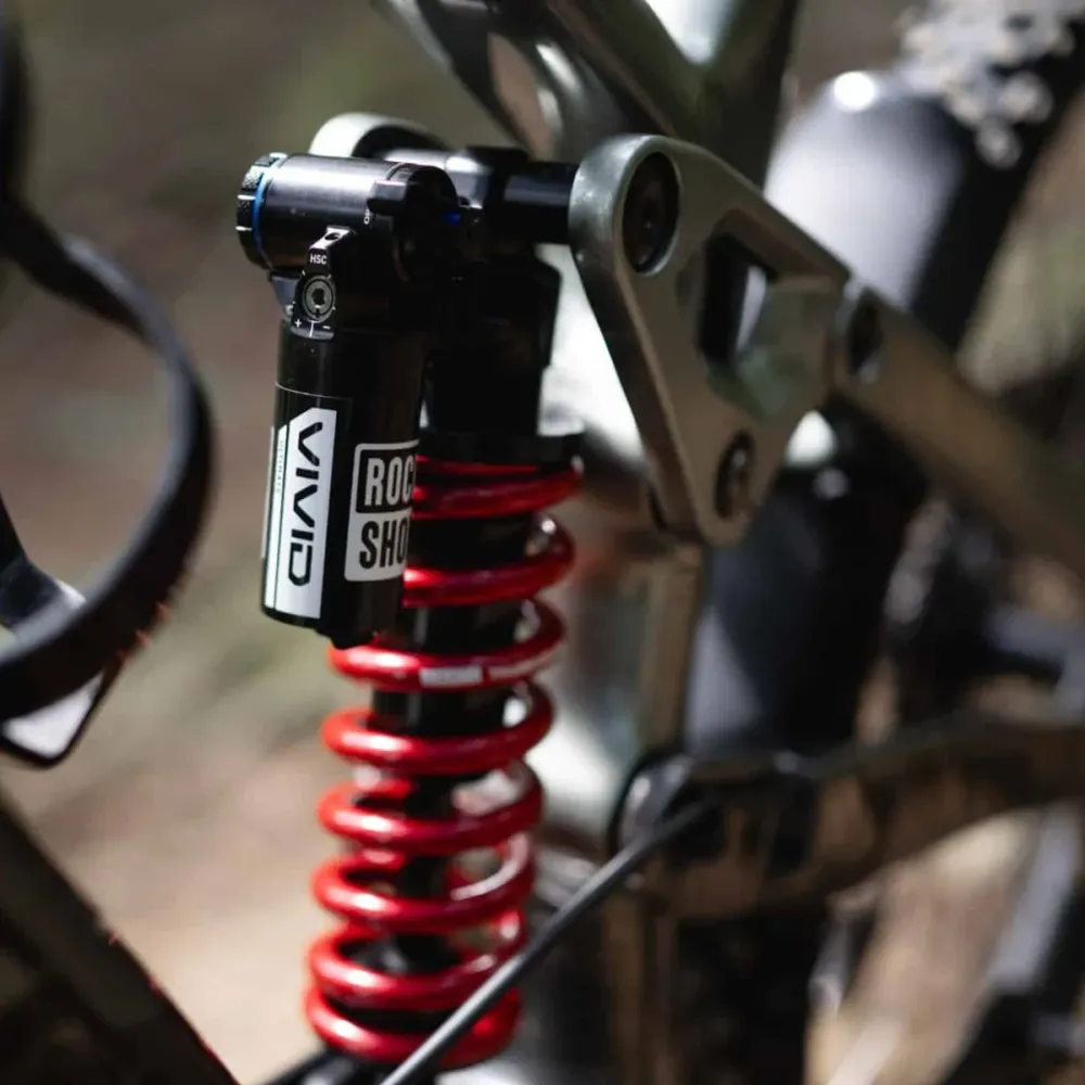 Amortyzator ROCKSHOX VIVID ULTIMATE RC2T HBO Standard do Transition Relay/Patrol (2022+)