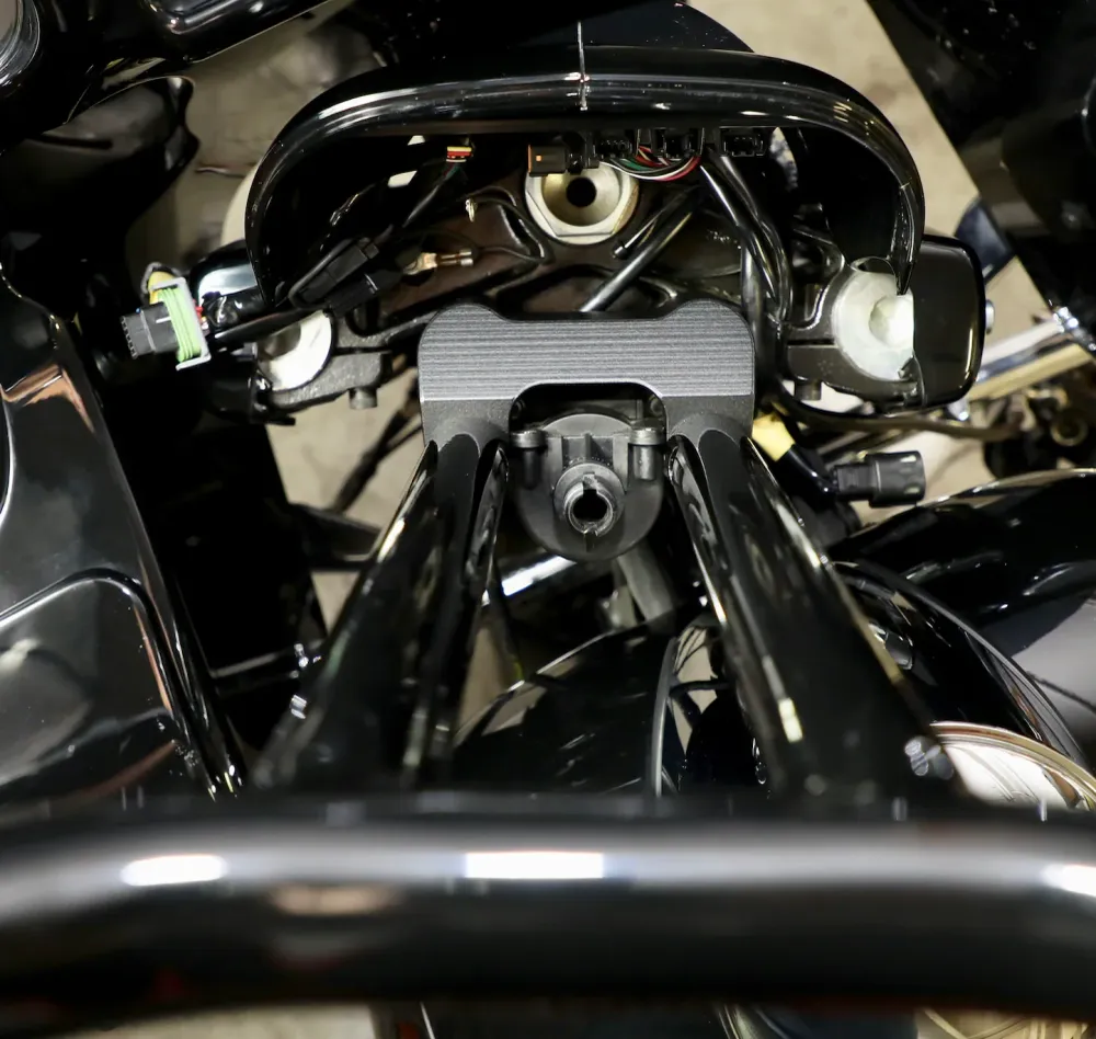LA Choppers Riser Adapter Plate do Harleya Road Glide