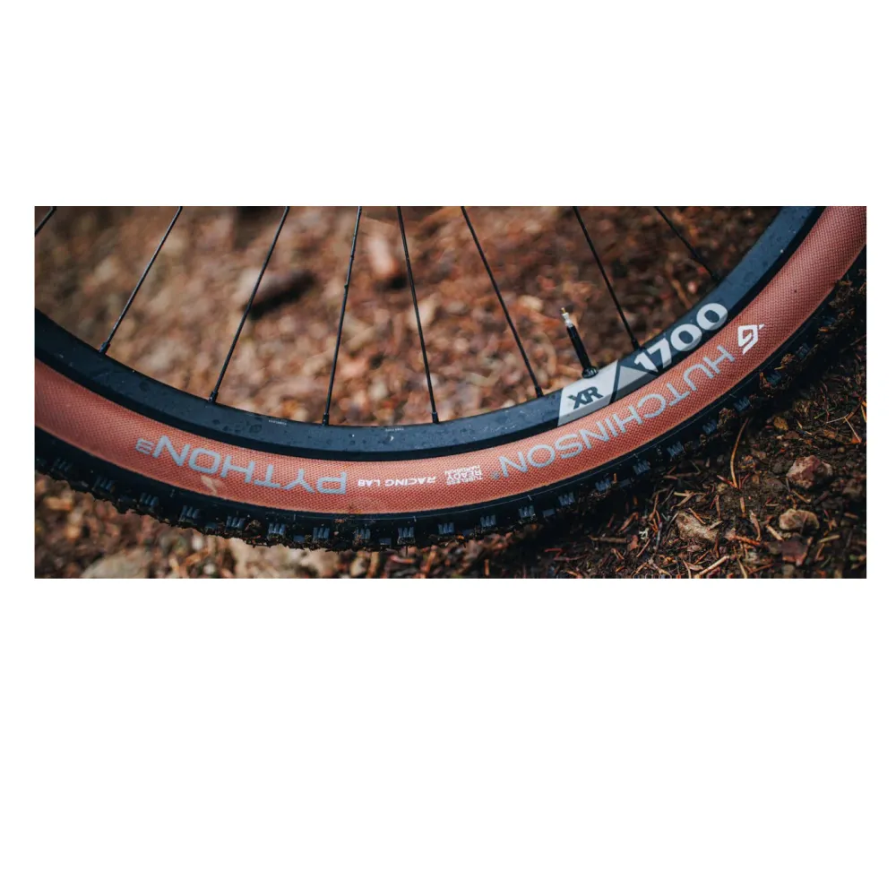 HUTCHINSON PYTHON 3 29x2.40 Racing Lab Hardskin Race Ripost XC Tubeless Ready Miękka opona brązowa