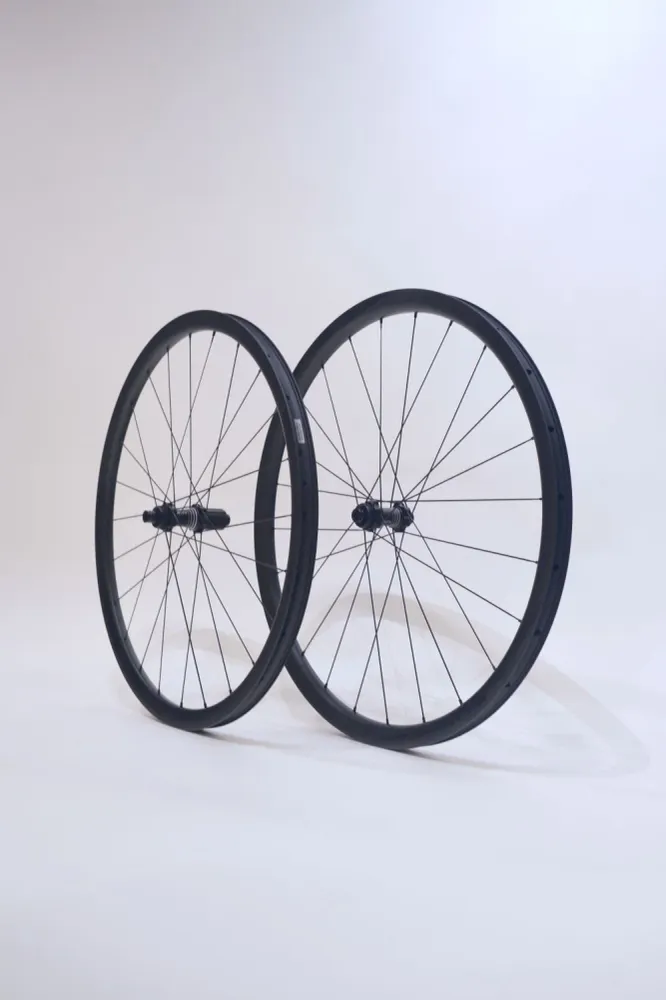 Koł Anty Gravel Carbon Straight Pull