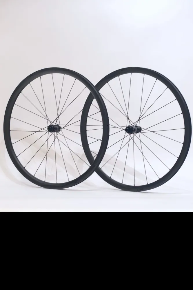 Koł Anty Gravel Carbon Straight Pull