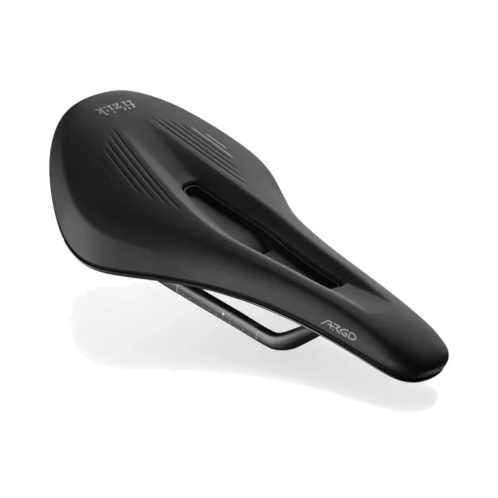 Siodełko FIZIK VENTO ARGO X1 140 mm karbonowe szyny czarne