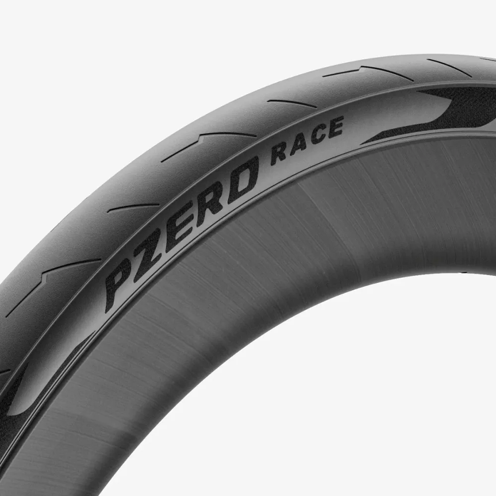 Tirelli P Zero Race TLR 2025 - Black Edition